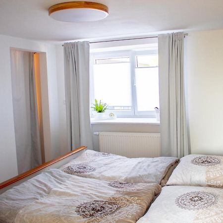 Lunzenau Ferienwohnung Am Kugelbaum מראה חיצוני תמונה