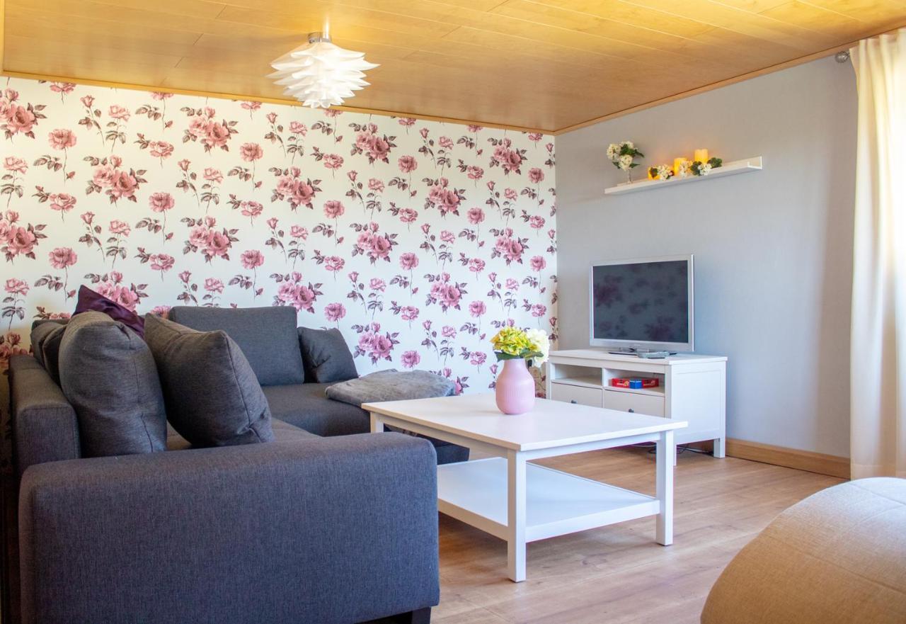 Lunzenau Ferienwohnung Am Kugelbaum מראה חיצוני תמונה